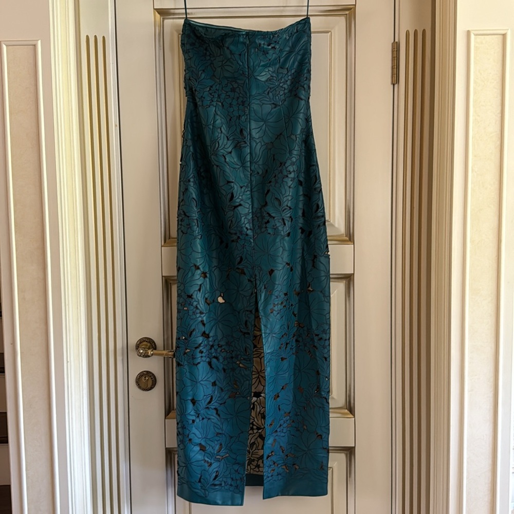 ‼️‼️Price Firm‼️‼️ Cult Gaia Raylene Strapless Cutout Embroidered Gown Size 10 - Picture 13 of 15